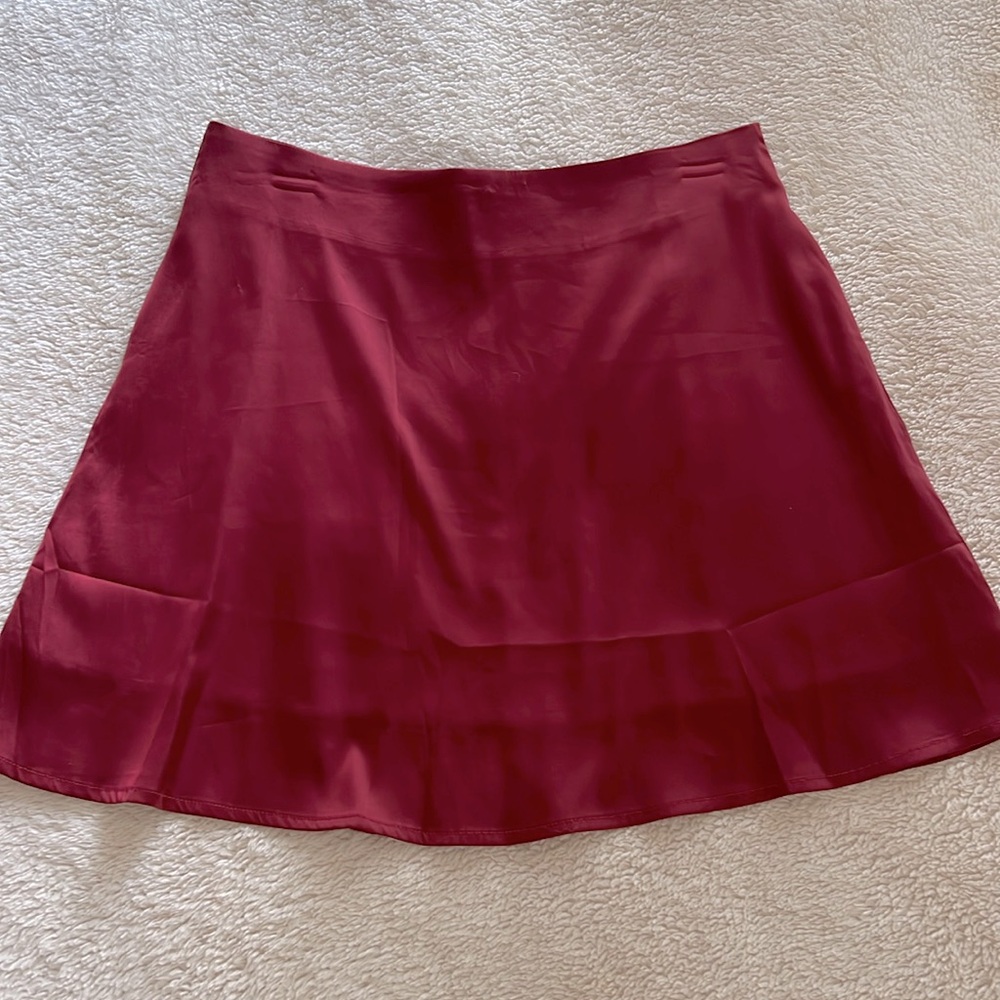 Elegant Burgundy Satin Mini Skirt